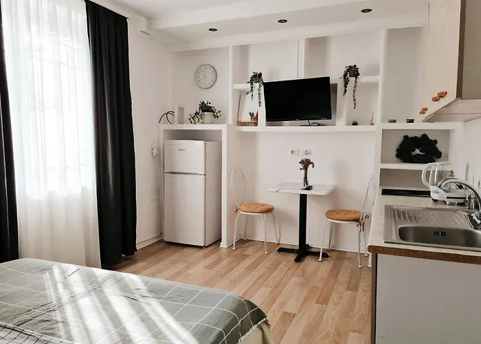 Casa 21 - The Cutest In Tirana!